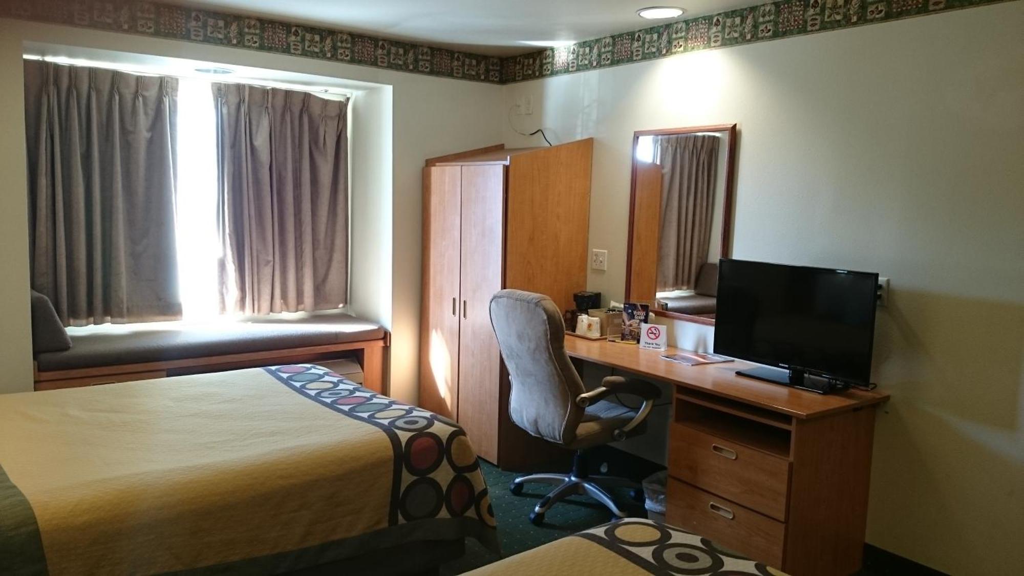 Super 8 By Wyndham Pride Midvale/Midvalley/Salt Lake City Экстерьер фото